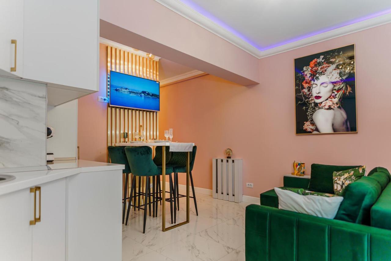 Del Mar Mamaia-Vega Studio Leilighet Eksteriør bilde